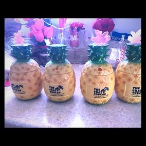 4 pineapples 🍍 for drinks 🍹